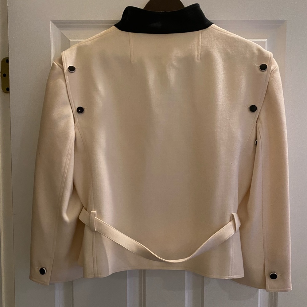 Vintage Courrèges Military Style Jacket with Detachable Sleeves - Picture 5 of 10